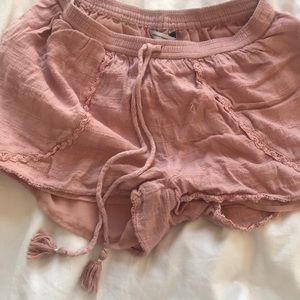 pink shorts